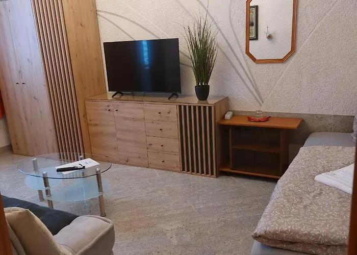 Reichel Πανσιόν 3*